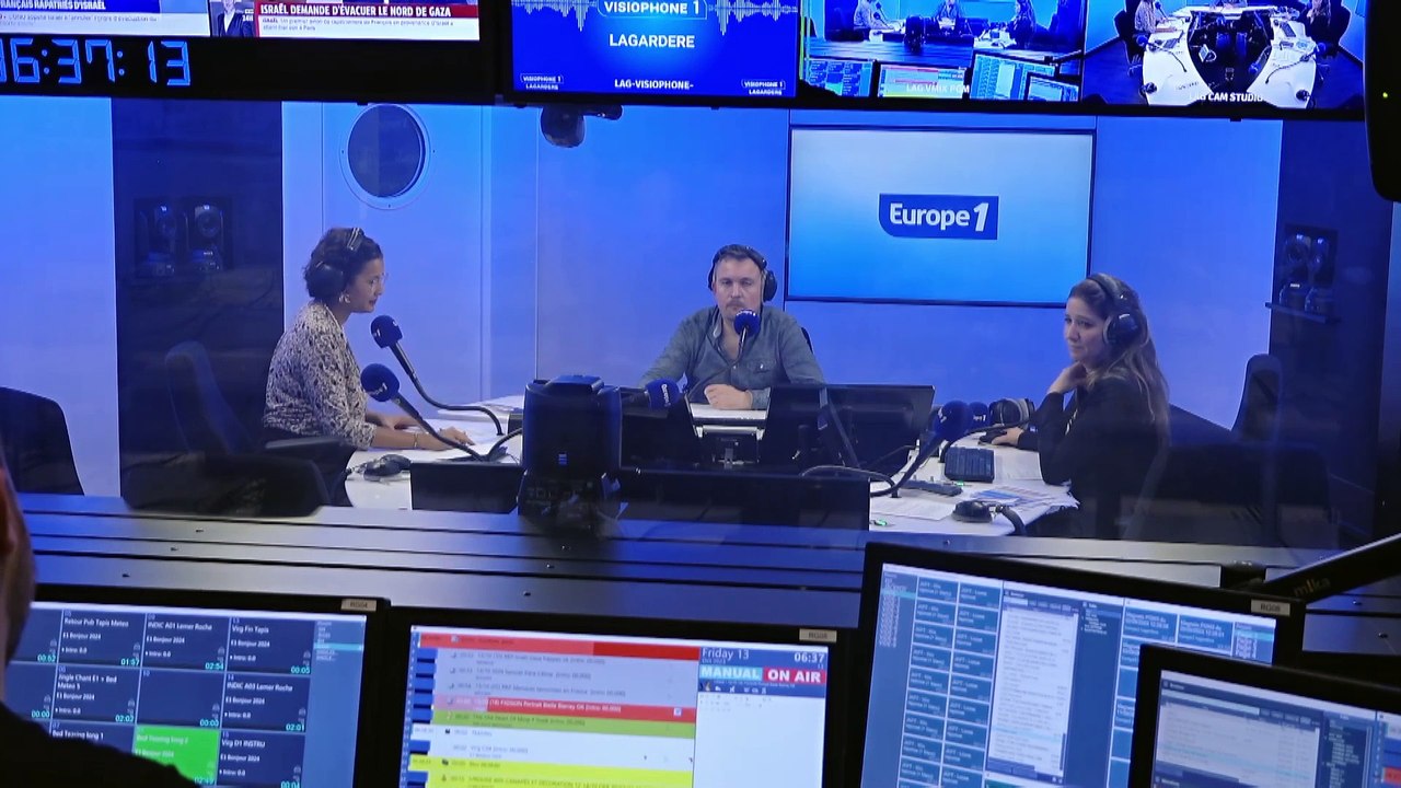 Coupe du monde de rugby : Louis Bielle-Biarrey, derrière le casque rouge, un record de précocité en Bleus