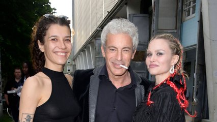 Gedeon Burkhard: Eine Frau reicht ihm nicht