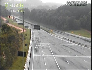 BR-376 é liberada após bloqueio preventivo em razão das chuvas