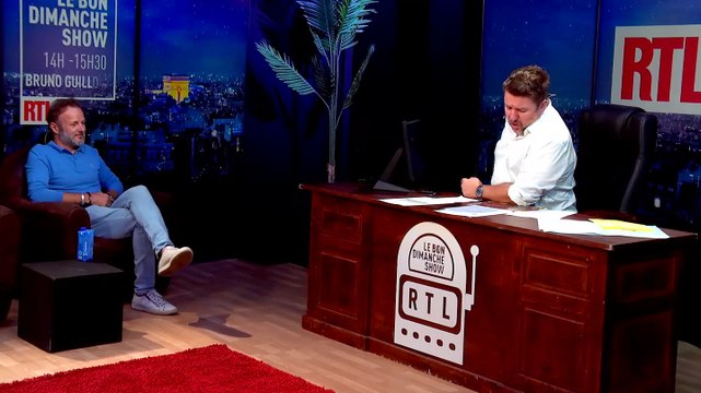 Pef fait son Bon Dimanche Show