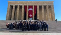 Ankara'nın başkent oluşunun 100'üncü yıl dönümü  kapsamında Anıtkabir'e ziyaret