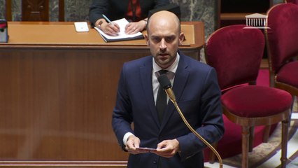 Attaque au couteau à Arras: "S'en prendre à un professeur, c'est s'en prendre à la République" affirme Jean-Noël Barrot (ministre du Numérique)
