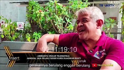 INSERT STORY 930 LIVE