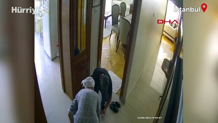 Bakırköy'de eski futbolcu ve teknik direktör Raşit Çetiner'in sesini taklit ederek annesini dolandırdılar