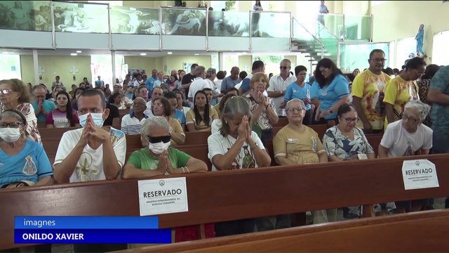 No Recife, fiéis celebram o Dia de Nossa Senhora Aparecida