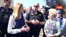 Von der Leyen e Metsola in Israele visitano il kibbutz di Kfar Aza