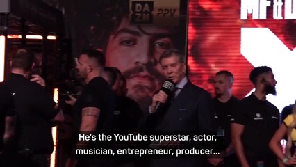 KSI and Fury face off ahead of cruiserweight bout