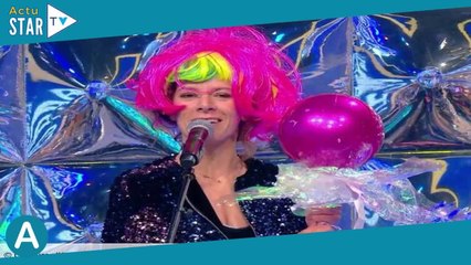 « C'est un accident » : Nagui se moque ouvertement de la perruque de Magali Ripoll (ZAP TV)