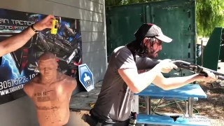 Keanu Reeves Training with Taran(720P_HD)