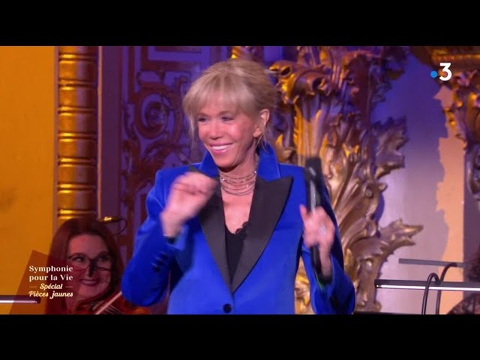 Le pas de danse de Brigitte Macron sur « I will survive »