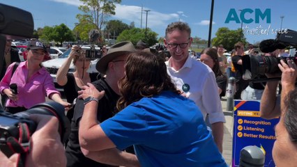 PM Anthony Albanese visits Dapto on referendum day