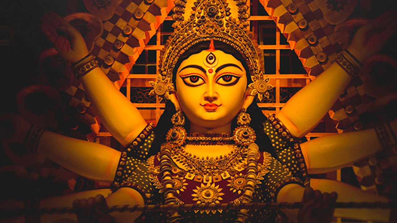 Shardiya Navratri 2023: शारदीय नवरात्रि 2023 किस वाहन पर सवार होकर आएंगी मां दुर्गा, क्या होगा असर