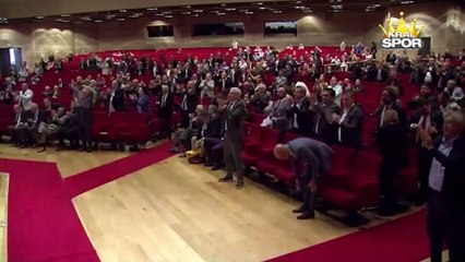 Galatasaray yönetimi oy birliğiyle ibra edildi