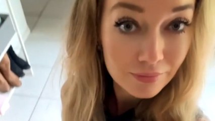 Pets rats swarm their owner with their ratty love *Unbelievable Video*