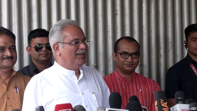 चुनाव में भाजपा नहीं, रमन और उनकी टीम लड़ रही चुनाव: सीएम