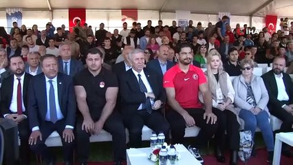 L'équipe nationale de football est prête pour le match contre la Lettonie