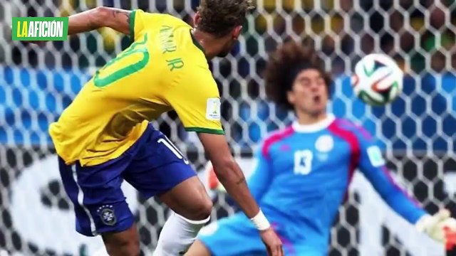 Prensa de Brasil bautiza a Guillermo Ochoa como un 'terror' para su selección