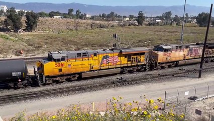 UP 5261 Departing Northbound Manifest Train