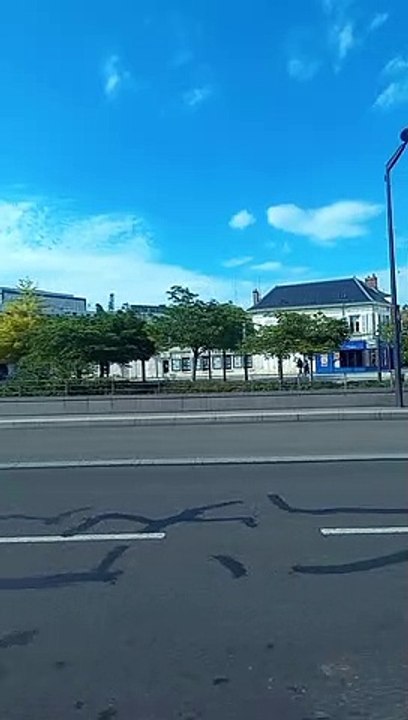 Chartes Bus 1 Direction Barjouville - Pluviers  #france #bustour #bus #frenchcity  (44)