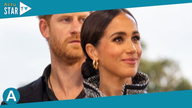 Meghan Markle Épaules dénudées et blazer immaculé, la duchesse laisse le prince Harry sans voix à
