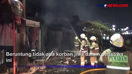 5 Kios dan 1 Rumah Warga Hangus Terbakar, Api Diduga dari Kios Bensin Eceran