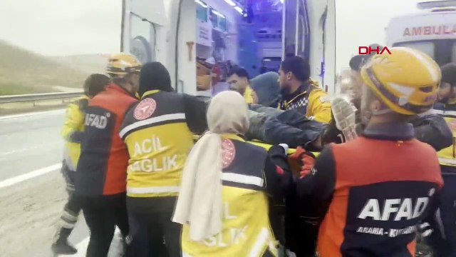 Sivas'ta otobüs kazası: 2 ölü, 25 yaralı