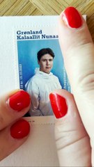 طابع بريدي وفيلم وثائقي احتفالاً بيوم ميلاد الأمير الدنماركي كريستيان