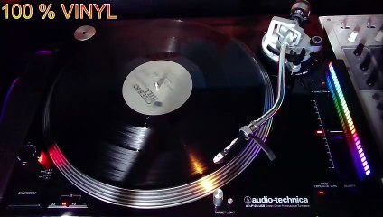 LISA HILL - i am on the real side (1982) [instrumental]