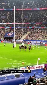 La soirée fut dingue pour les amoureuxMarine Lorphelin et son nouveau chéri à un match du rugby le 14 octobre 2023.