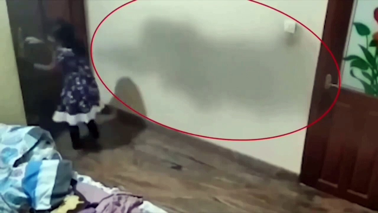 ¿Que lo acompañaba en su EXPLORACIÓN_ _ Top 4 Vídeos Paranormales _ Terror real 2023