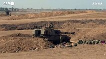 Israele, l'esercito schierato vicino al confine con la Striscia di Gaza