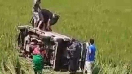 పశ్చిమ గోదావరి జిల్లా: అడ్డొచ్చిన కుక్క... తప్పిన ప్రమాదం