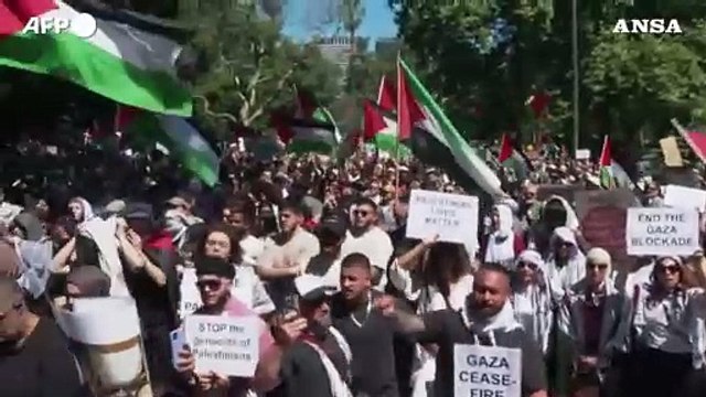 Australia, migliaia alla manifestazione pro-Palestina a Sydney