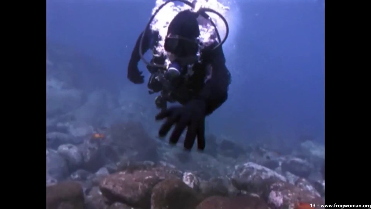 My Top 20 female action scuba scenes in 1 video - [Cliffhanger edition - TV/movies]