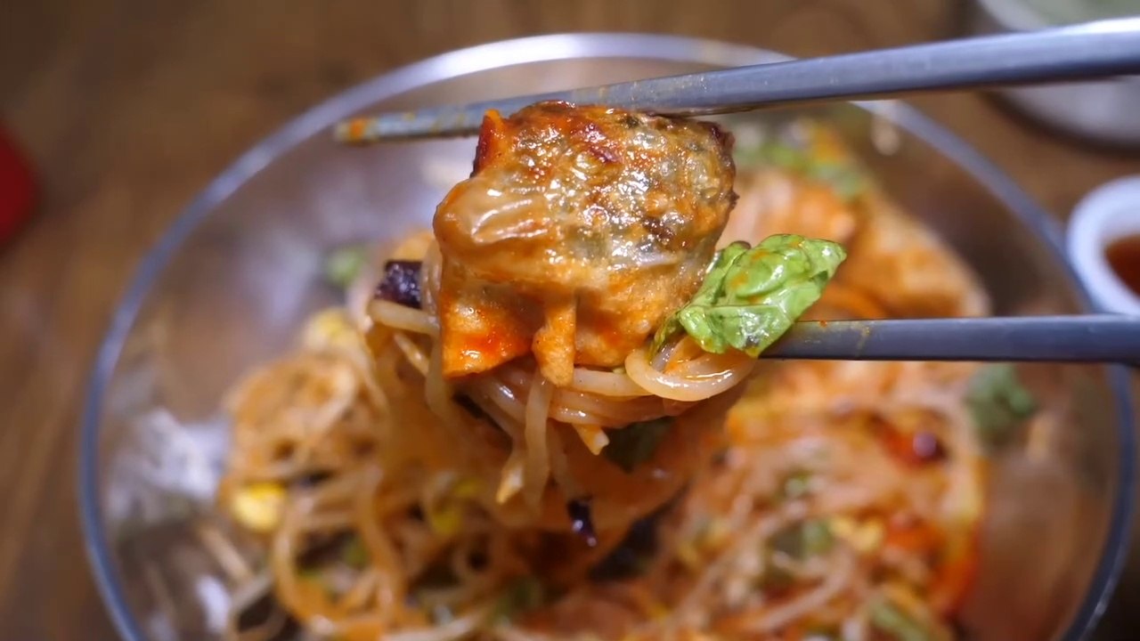 BEST 4 !! Must Try street Dumplings in Korea! Popular delicious restarants / Korean street food