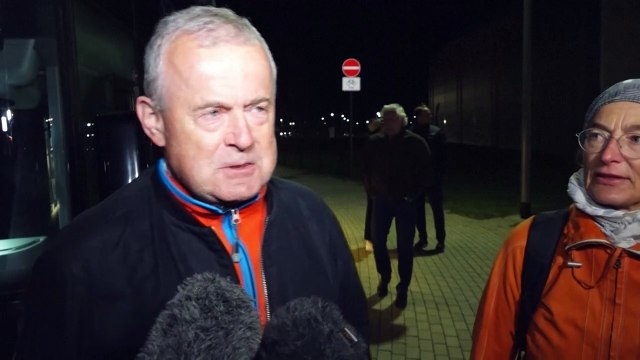 Froh, dass wir raus sind : Bundeswehr fliegt Deutsche aus Israel aus