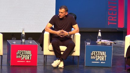 Shevchenko : "Très fier de mon peuple"