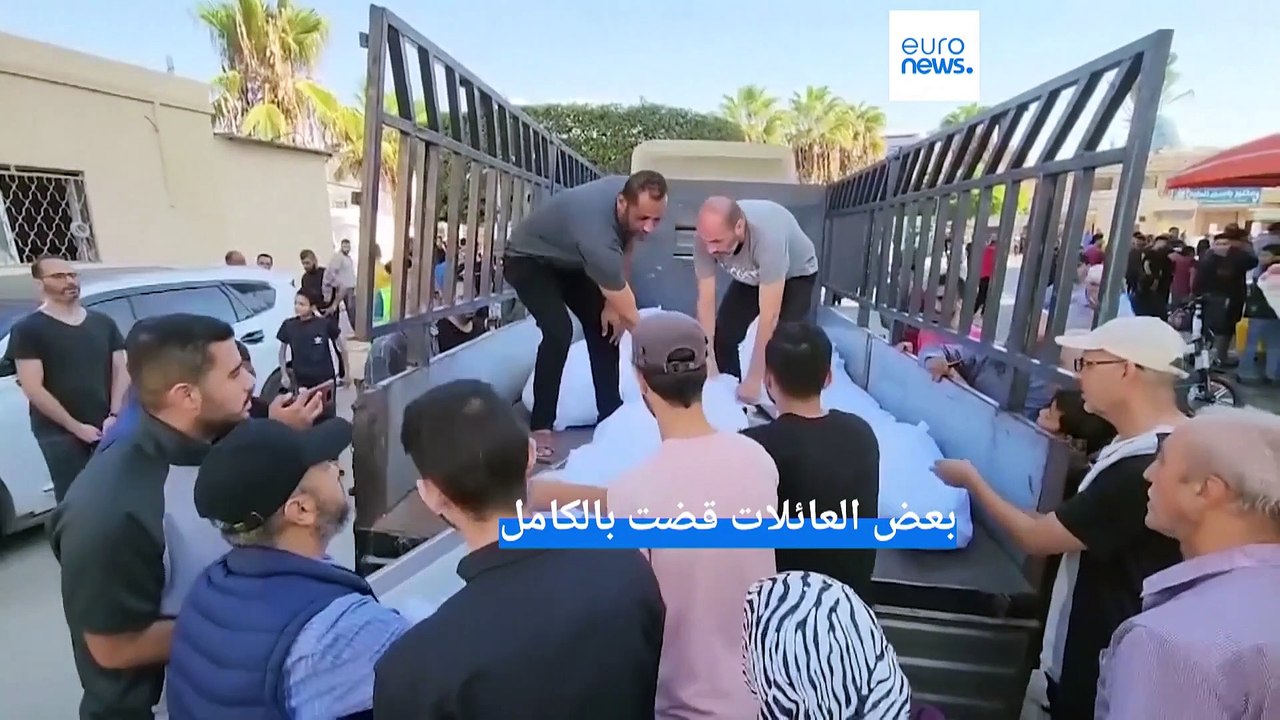 "حسبي الله على العرب كلهم".. فلسطيني يبكي قتلى القصف الإسرائيلي في غزة