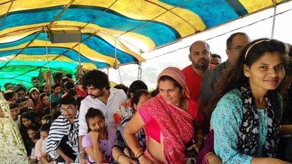 Video...मां के दर्शन कर श्रद्धा से खिले बच्चों के चेहरे