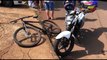Acidente envolvendo moto e bicicleta deixa três feridos no Bairro Brasília em Cascavel