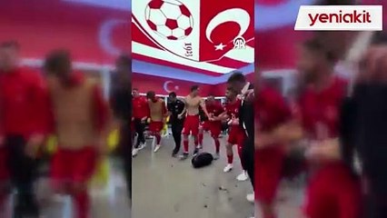 Millilerden horonlu kutlama