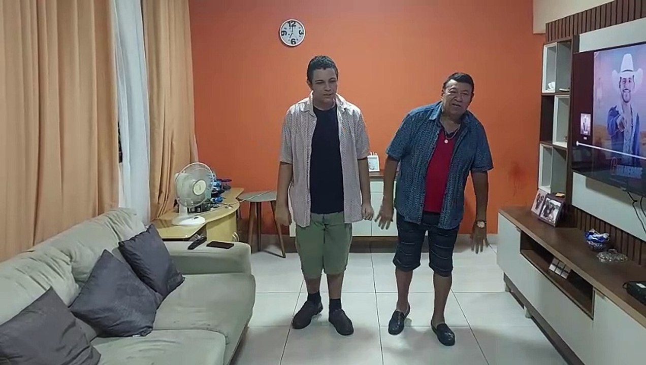 Luis Henrique Dançando Fazendo Um Ano