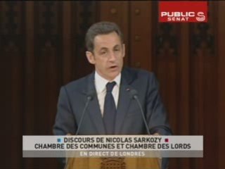 Sarkozy imite Bush