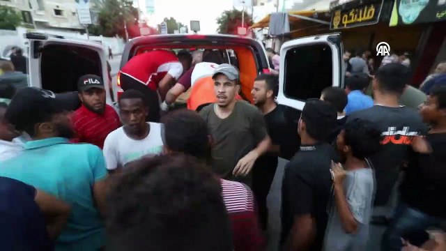 İsrail savaş uçakları, Gazze'de hastaneyi bombaladı