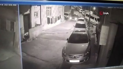 İstanbul’da silahlı pusu kamerada: Takip edip önünü kestiler, çatışma çıktı