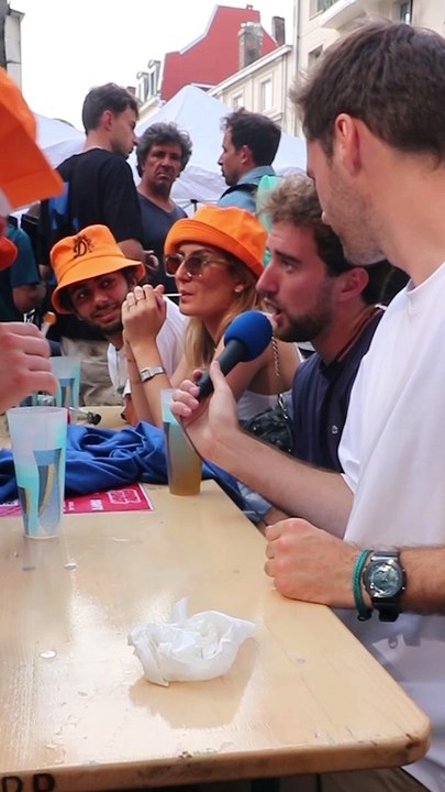 La suite de ma tournée des bars du Social Group pendant la braderie de Lille  Je sais pas vous mais les terrasses me manquent déjà. Merci au Amor Amor bar pour l'accueil et l'ambiance ☀️*Ceci est une collaboration commerciale*