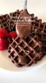Healthy 4-ingredient Chocolate Waffles