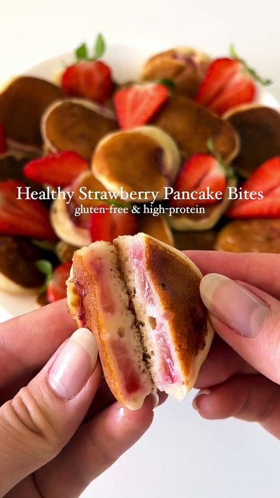 Healthy Strawberry Pancake Bites