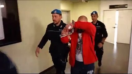 Video: Franco Panariello in trubinale