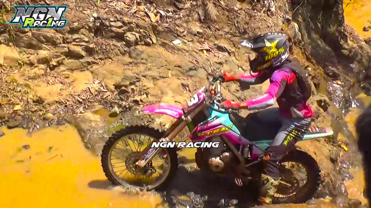 EDYAN !! PENDAKIAN BATU BESAR DI SUNGAI DENGAN MOTOR TRAIL, ENDURO INDONESIA